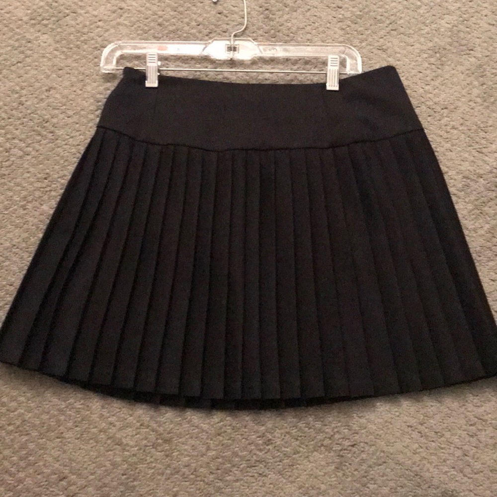 Pleated skirt
